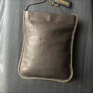 LEATHEROCK  leather cell phone pouch.